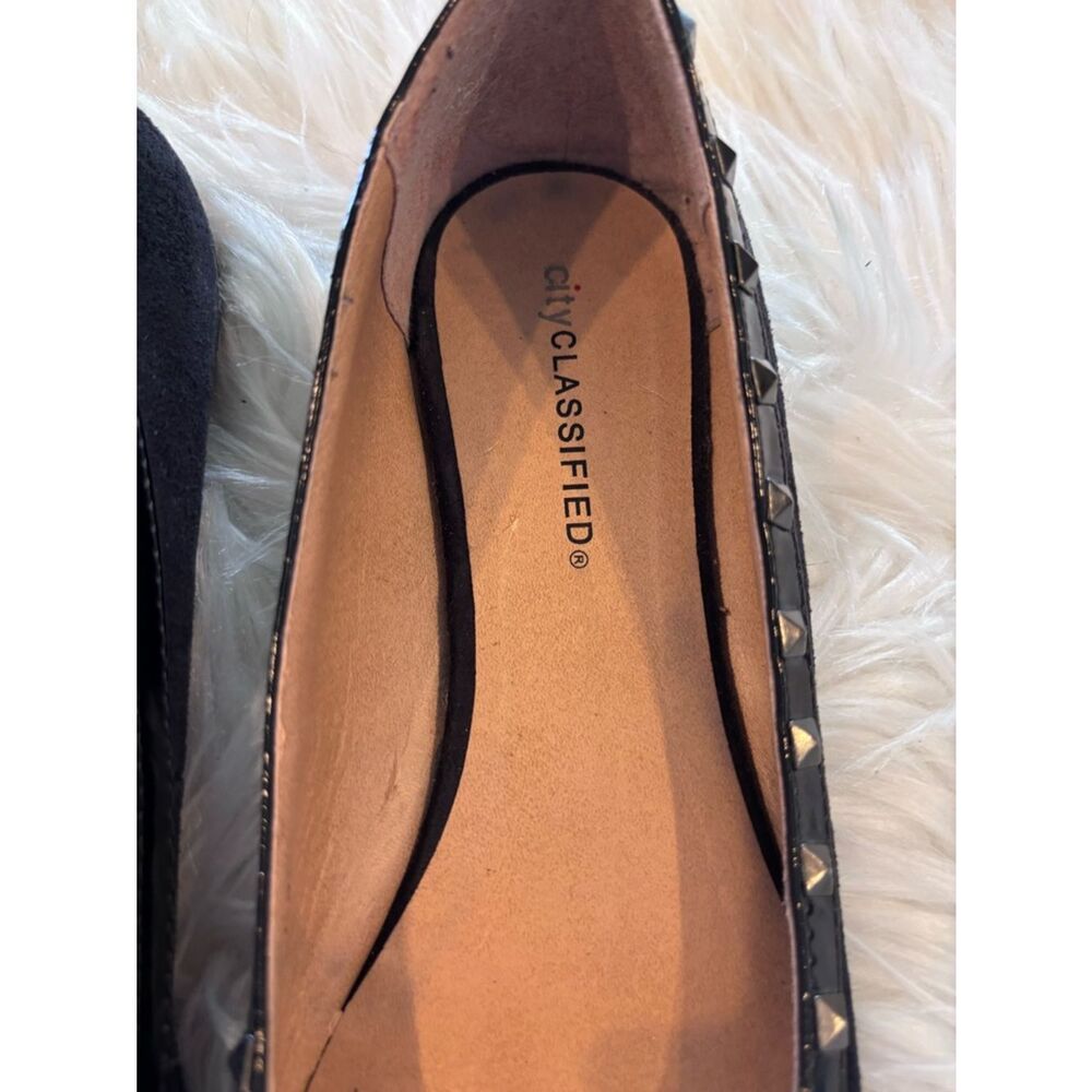 Cityclassified Black Pointed Stud-Trim Suede Flats - Picture 8 of 9